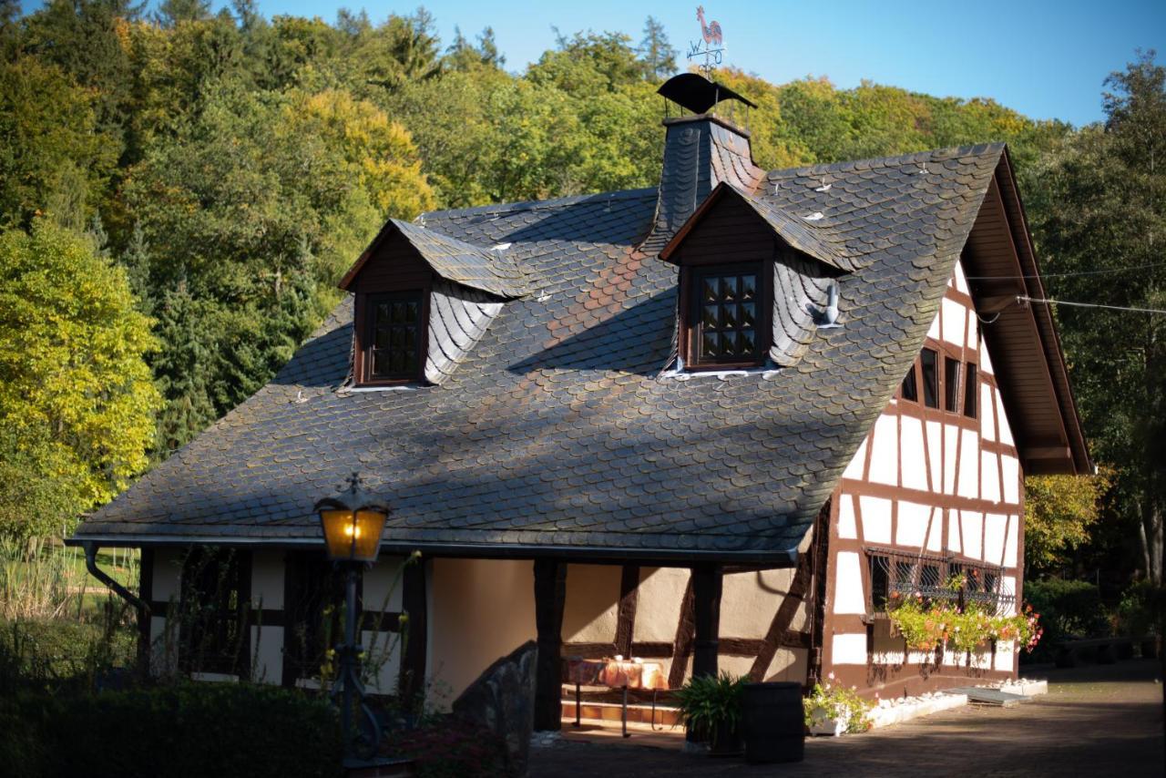 Gastehaus Eponada Villa Weisel Luaran gambar